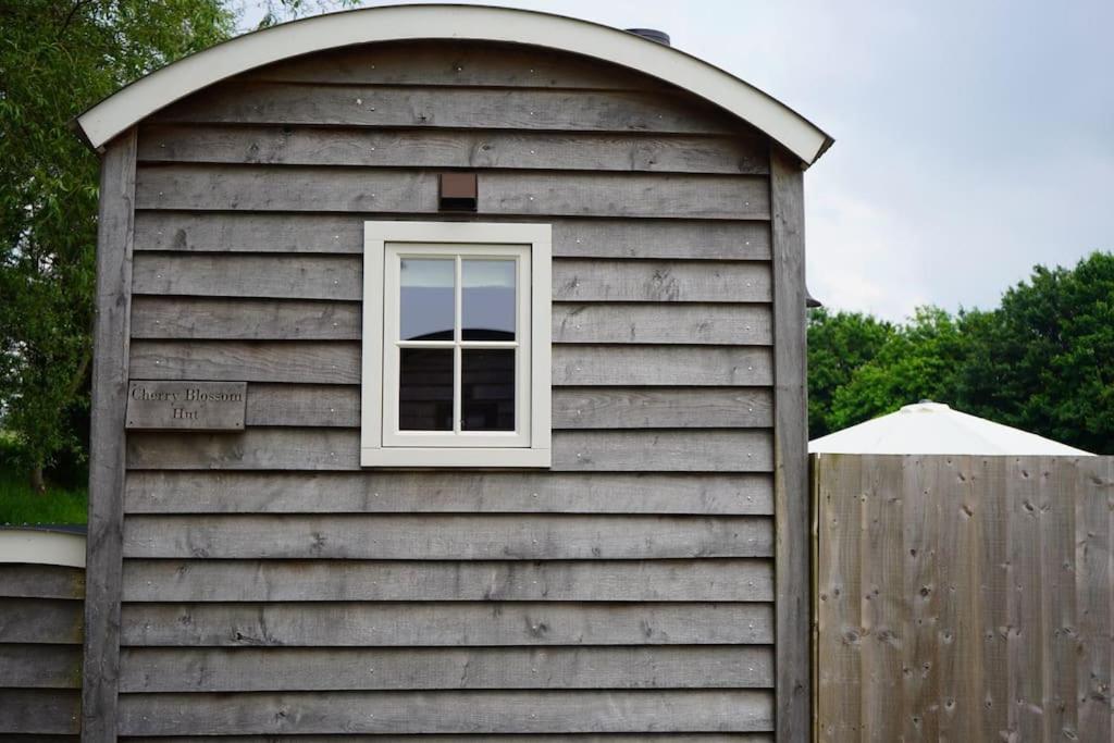 Cherry Blossom Hut